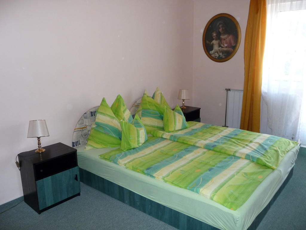 Fodi Apartman Zalakaros Εξωτερικό φωτογραφία
