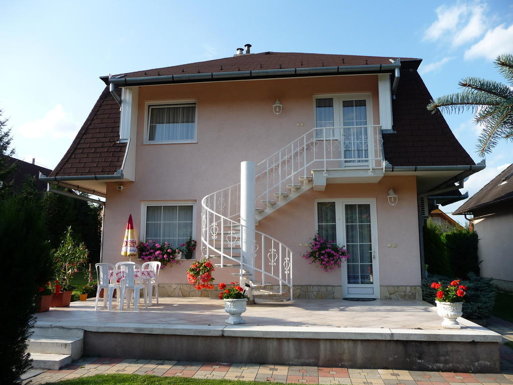 Fodi Apartman Zalakaros Εξωτερικό φωτογραφία